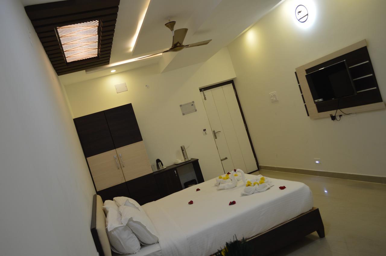 Hotel Ambai Grand Ambāsamudram 外观 照片