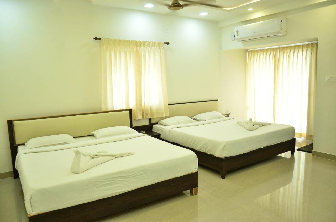 Hotel Ambai Grand Ambāsamudram 外观 照片