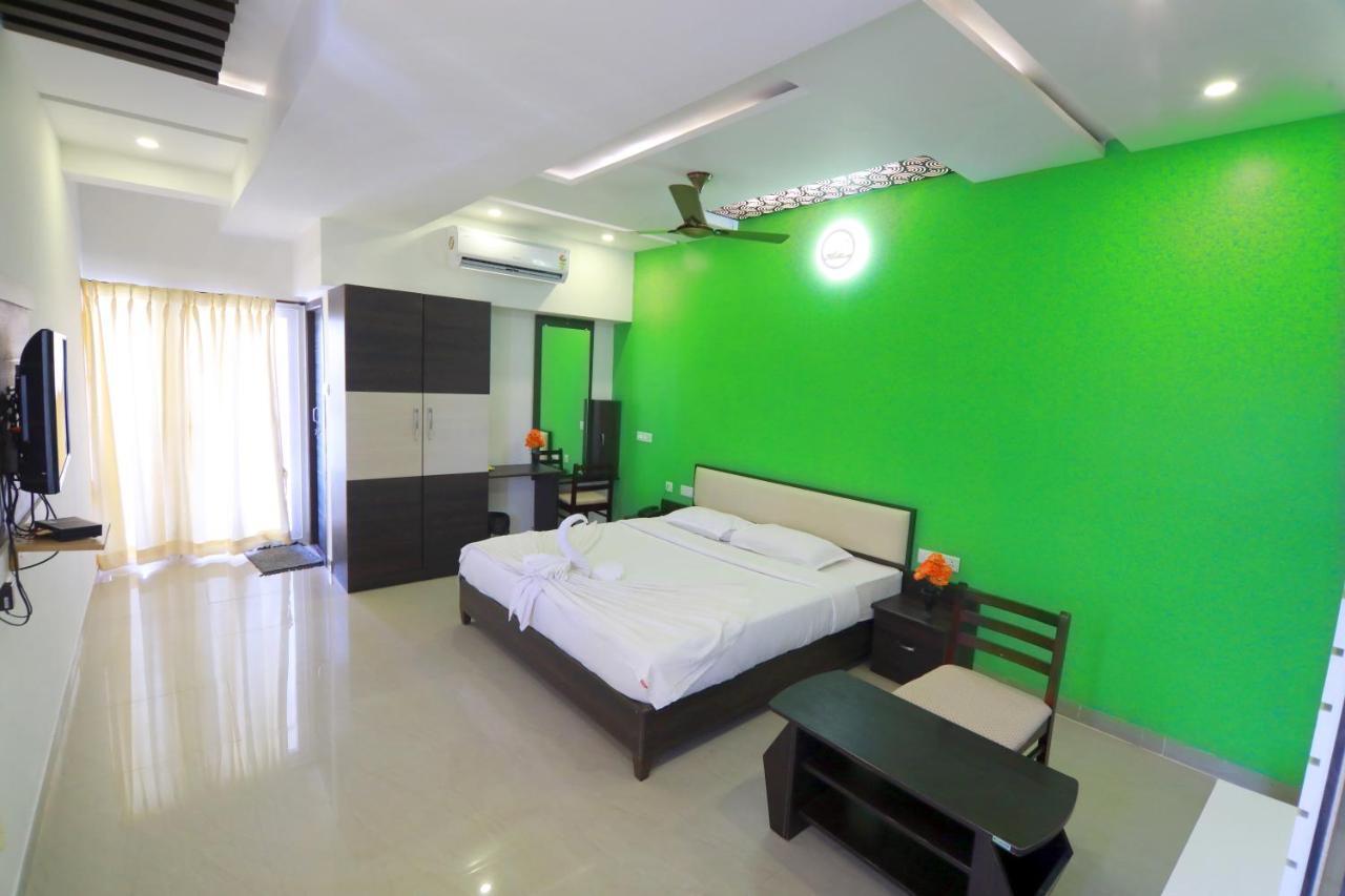 Hotel Ambai Grand Ambāsamudram 外观 照片